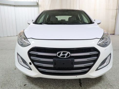 Used 2013 Hyundai Elantra GT w/ Tech Pkg image 7