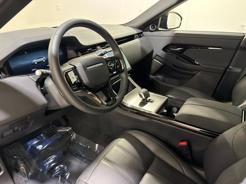 Used 2026 Land Rover Range Rover Evoque S AWD/4WD image 10