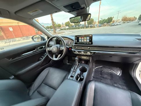 Used 2024 Honda Civic Touring image 21