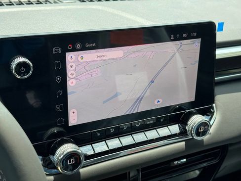 New 2026 GMC Canyon Elevation w/ Convenience Package image 4