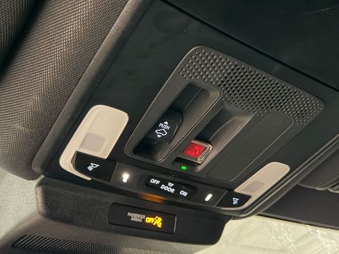 Used 2025 Honda Accord Sport image 35
