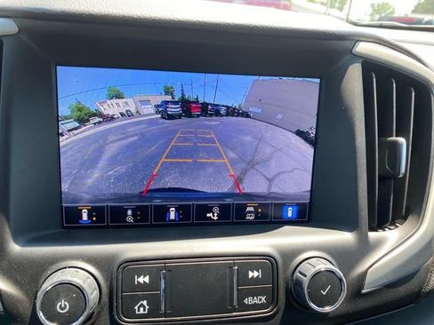 Used 2023 GMC Terrain Denali w/ Denali Premium Package AWD/4WD image 22