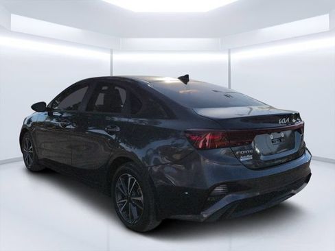 Used 2024 Kia Forte LXS FWD image 5