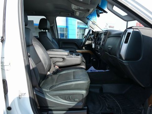 Used 2016 Chevrolet Silverado 2500 LTZ w/ LTZ Plus Package image 16