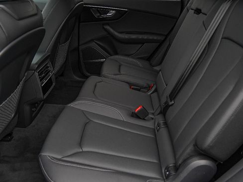 New 2026 Audi Q8 Premium Plus image 23