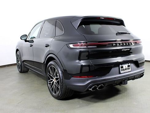 New 2026 Porsche Cayenne AWD/4WD image 3