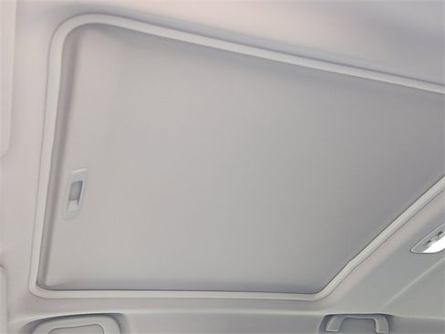 Used 2023 Subaru Forester Sport image 31