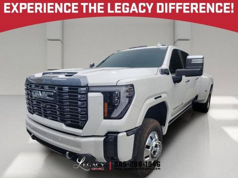 Used 2024 GMC Sierra 3500 Denali Ultimate AWD/4WD image 1