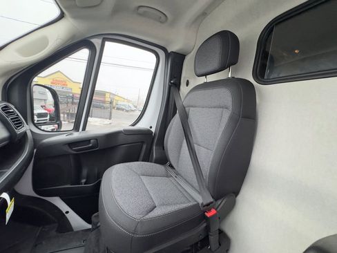 Used 2025 RAM ProMaster 2500 image 21