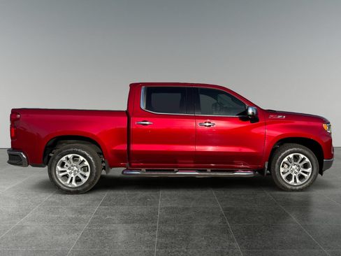 Used 2025 Chevrolet Silverado 1500 LTZ w/ Z71 Off-Road Package AWD/4WD image 8