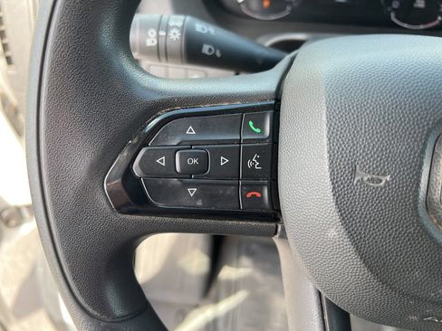 Used 2024 RAM ProMaster 2500 w/ Convenience Group FWD image 25