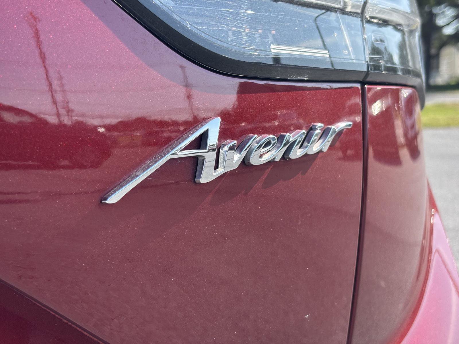 Used 2023 Buick Envision Avenir AWD/4WD image 10