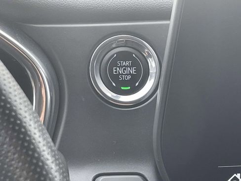 Used 2024 Chevrolet Blazer LT w/ Convenience Package image 19