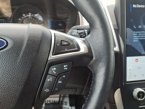Certified 2023 Ford Edge SEL w/ Convenience Package AWD/4WD image 15