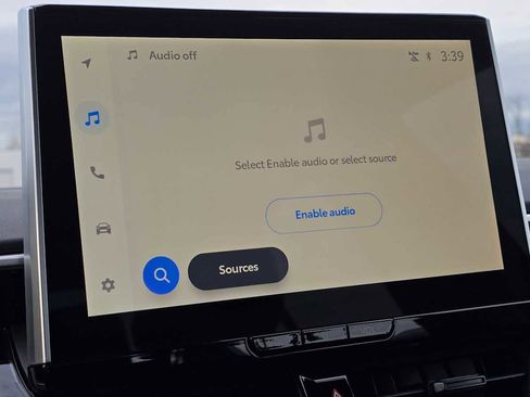 Certified 2025 Toyota Corolla SE image 28