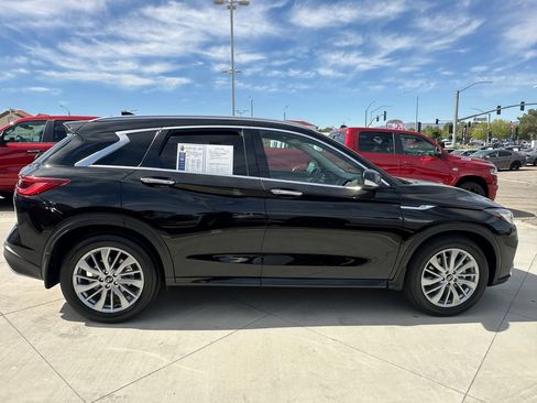 Used 2023 INFINITI QX50 Luxe FWD image 9