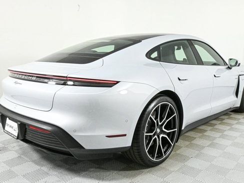 New 2025 Porsche Taycan image 28