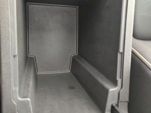 Used 2021 Chevrolet Blazer Premier w/ Driver Confidence II Package image 25