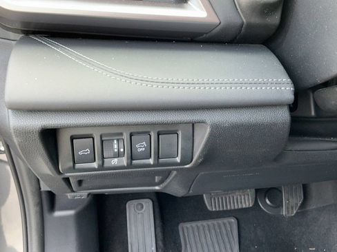Used 2024 Subaru Outback Limited AWD/4WD image 18