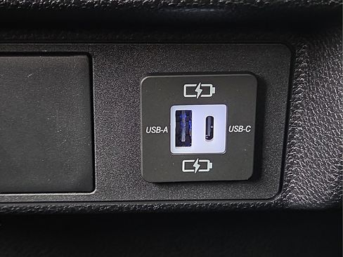 New 2026 Toyota Tacoma SR5 AWD/4WD image 15