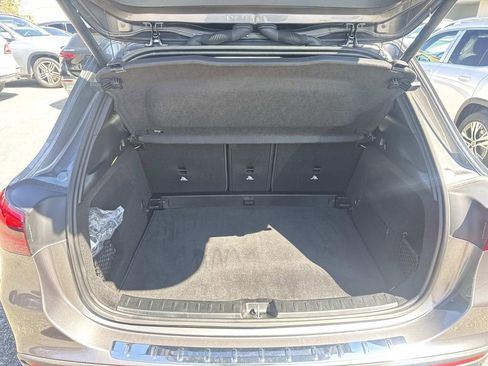 Used 2025 Mercedes-Benz GLA 250 image 8