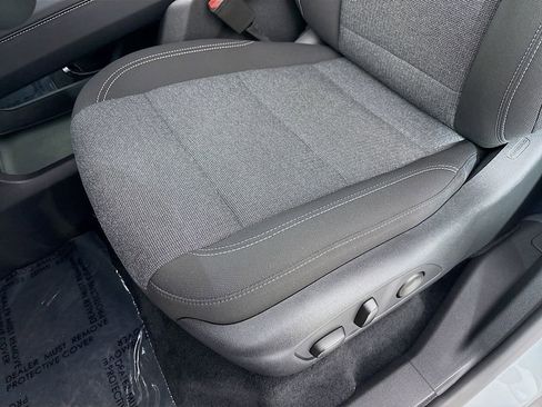 Used 2026 GMC Acadia Elevation image 21