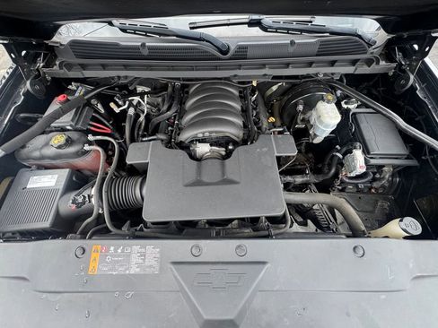 Used 2018 Chevrolet Silverado 1500 LT w/ All Star Edition AWD/4WD image 12