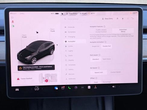 Used 2022 Tesla Model Y Long Range image 13