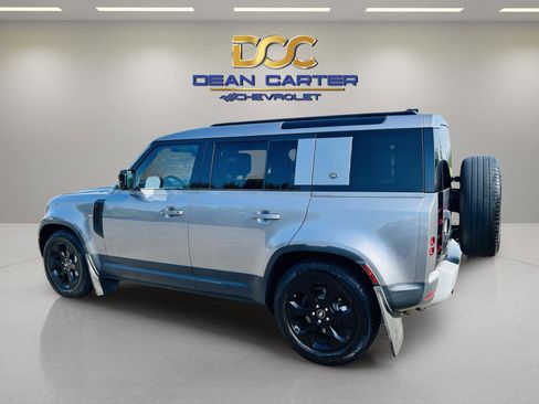 Used 2020 Land Rover Defender 110 HSE image 4