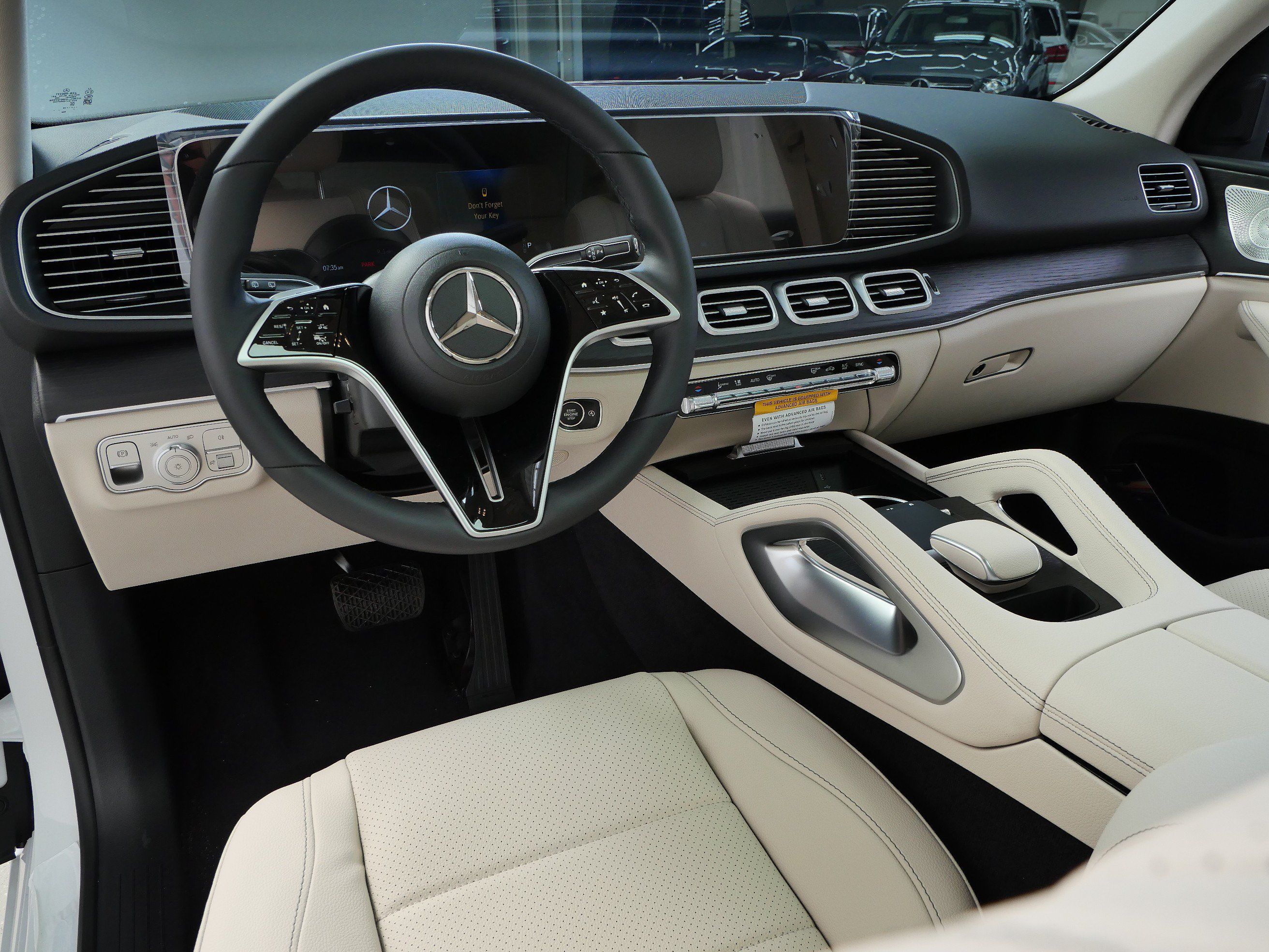 New 2026 Mercedes-Benz GLE 450 4MATIC image 3