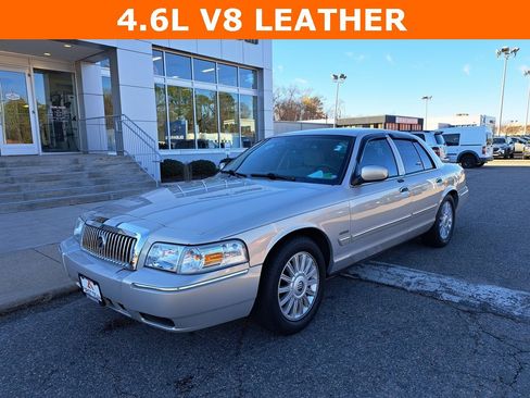 Used 2009 Mercury Grand Marquis LS image 1