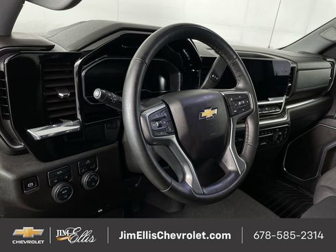 Certified 2025 Chevrolet Silverado 1500 LT image 11