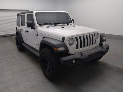 Used 2018 Jeep Wrangler Unlimited Sport S AWD/4WD image 13