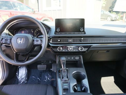 Used 2025 Honda Civic LX image 17
