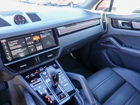 Used 2019 Porsche Cayenne image 20