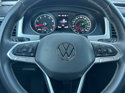 Used 2021 Volkswagen Atlas SE FWD image 24