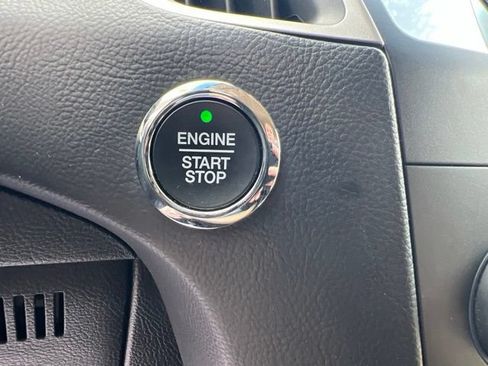 Used 2019 Ford Edge SEL w/ Equipment Group 201A AWD/4WD image 17