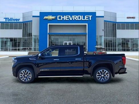 New 2026 GMC Sierra 1500 Denali image 4