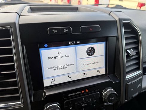 Used 2016 Ford F150 XLT w/ Equipment Group 302A Luxury AWD/4WD image 24