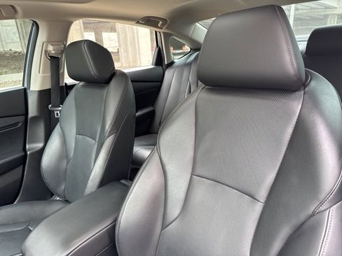 Used 2024 Honda Accord EX-L image 8