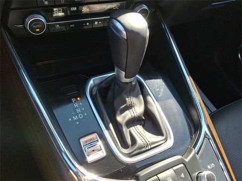 Used 2021 MAZDA CX-9 Signature image 16