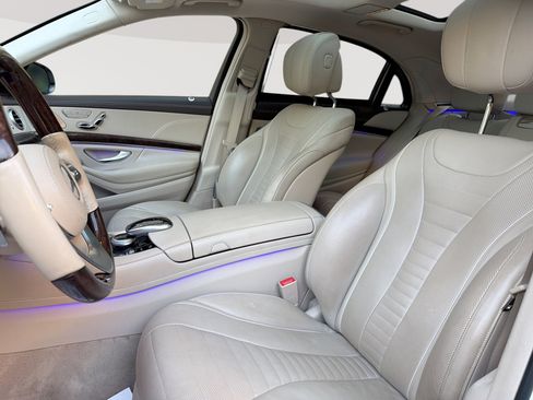 Used 2019 Mercedes-Benz S 560 Sedan image 13