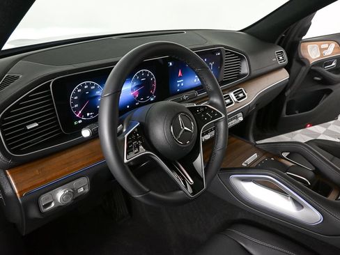 Certified 2026 Mercedes-Benz GLE 350 4MATIC image 6