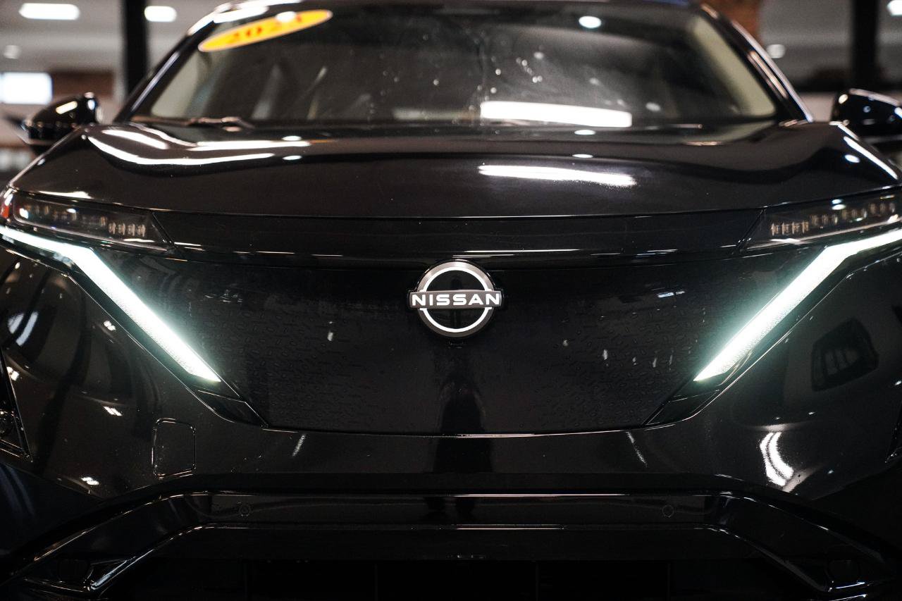 Used 2023 Nissan Ariya FWD image 4