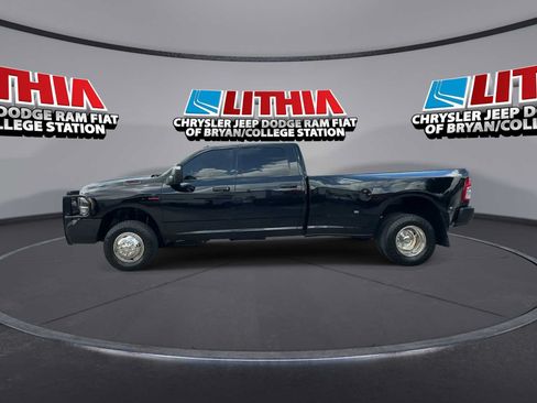 Used 2024 RAM 3500 Tradesman AWD/4WD image 5