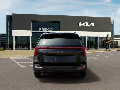 New 2026 Kia Carnival SX FWD image 5