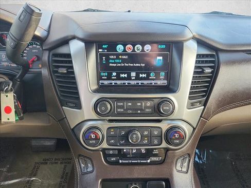 Used 2018 Chevrolet Tahoe LT image 16