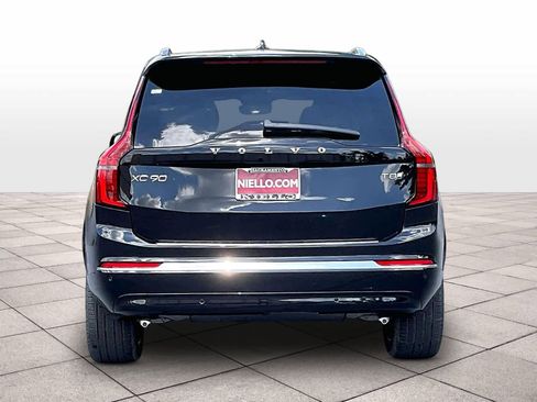 New 2026 Volvo XC90 T8 Plus w/ Protection Package AWD/4WD image 6
