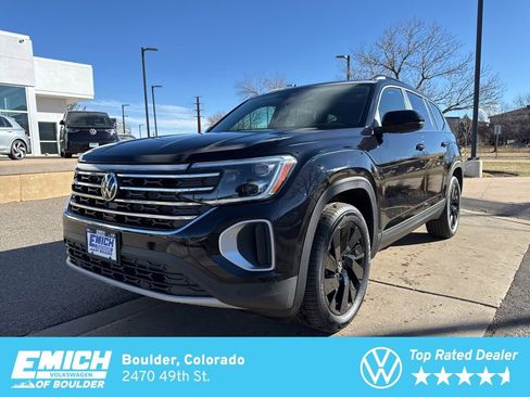 New 2026 Volkswagen Atlas SE image 1