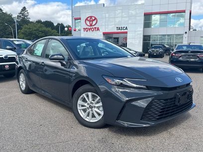 New 2026 Toyota Camry SE